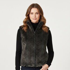 Ski Resort Cabin Core Black Mountain Faux Fur Vest Medium, Grey Brown, Pockets